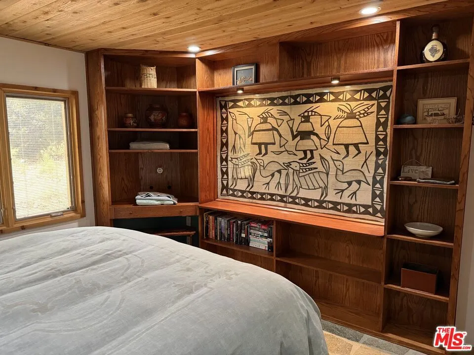 1196 Willow Lane Big Bear City, CA 92314
