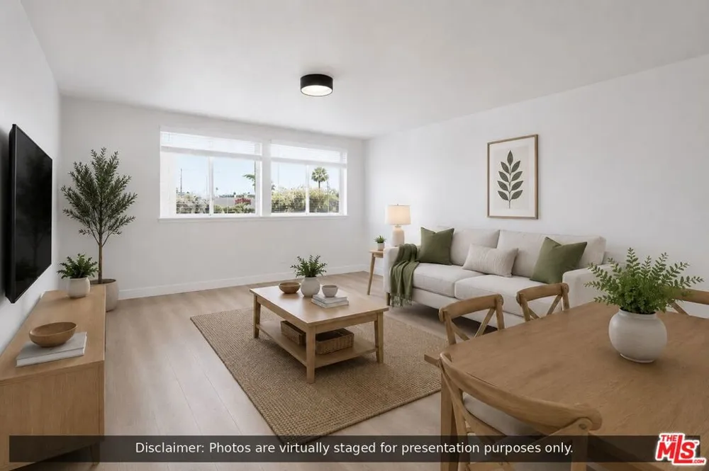 1337 S Hoover Street #1505 # 3 Los Angeles, CA 90006