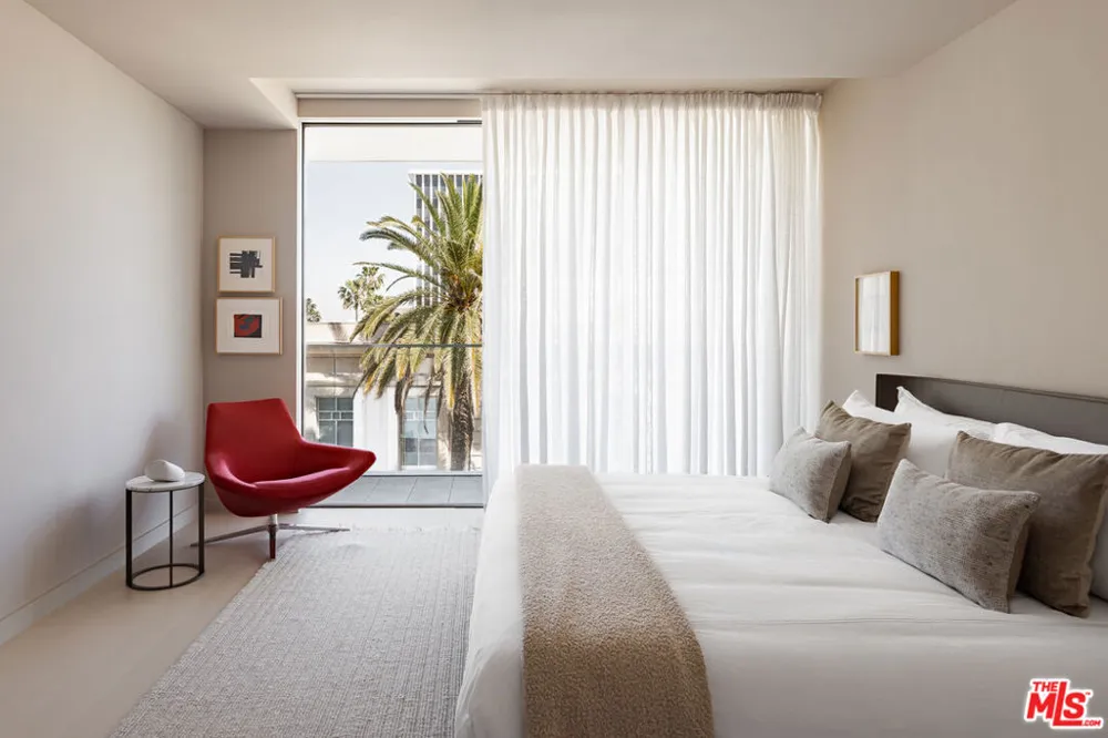 9200 Wilshire Boulevard #402W Beverly Hills, CA 90212