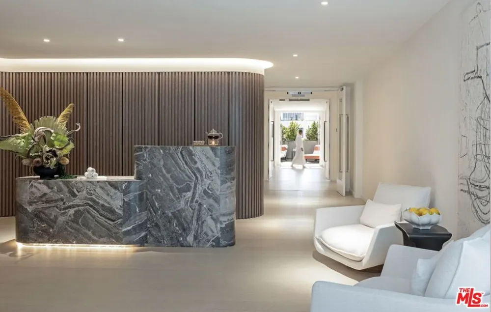 9200 Wilshire Boulevard #402W Beverly Hills, CA 90212
