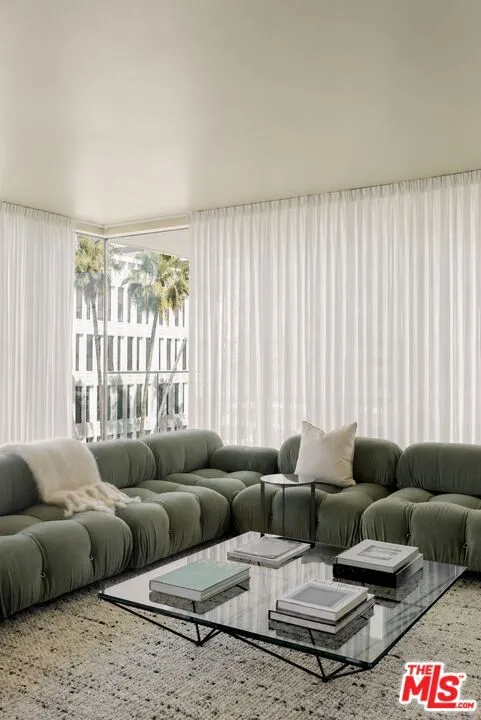 9200 Wilshire Boulevard #402W Beverly Hills, CA 90212