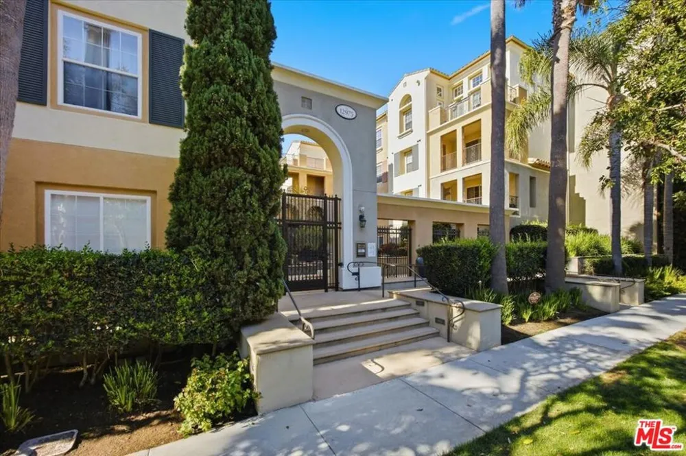 12975 Agustin Place #335 Playa Vista, CA 90094