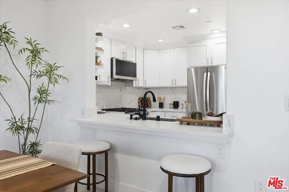 12975 Agustin Place #335 Playa Vista, CA 90094