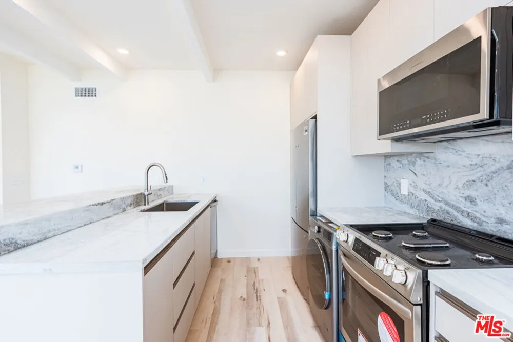 7273 Birdview Avenue Malibu, CA 90265