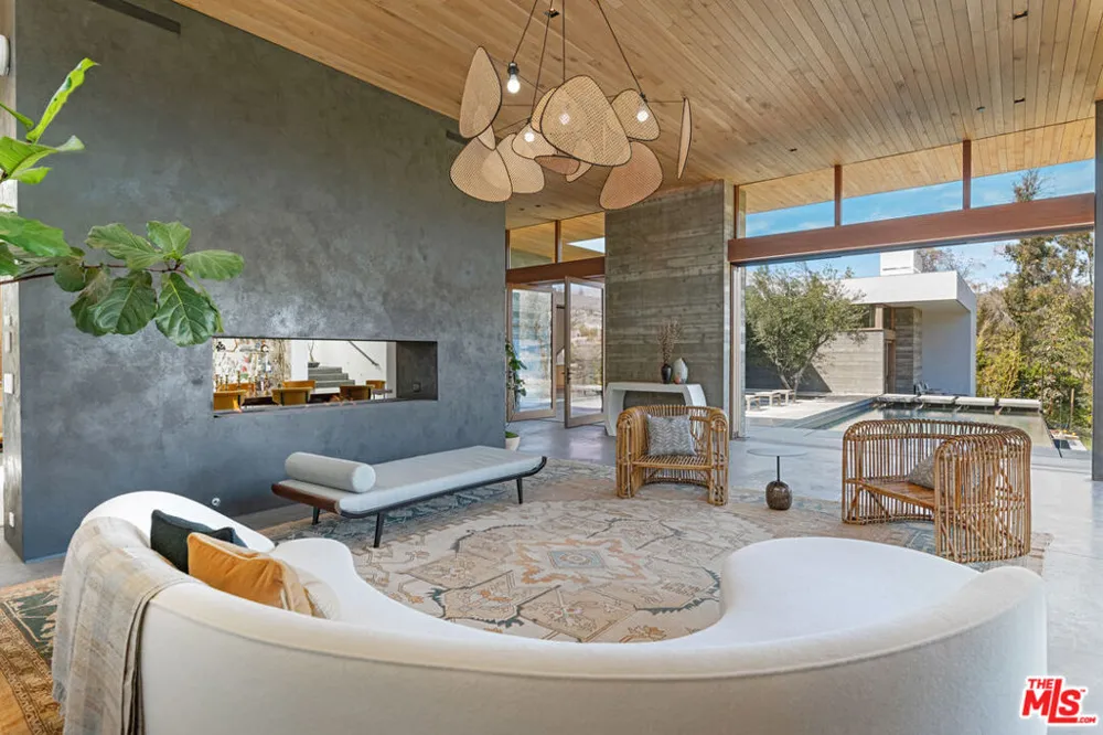 6708 Wildlife Road Malibu, CA 90265