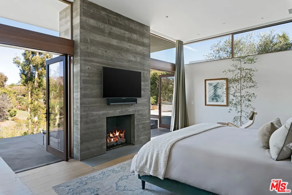 6708 Wildlife Road Malibu, CA 90265