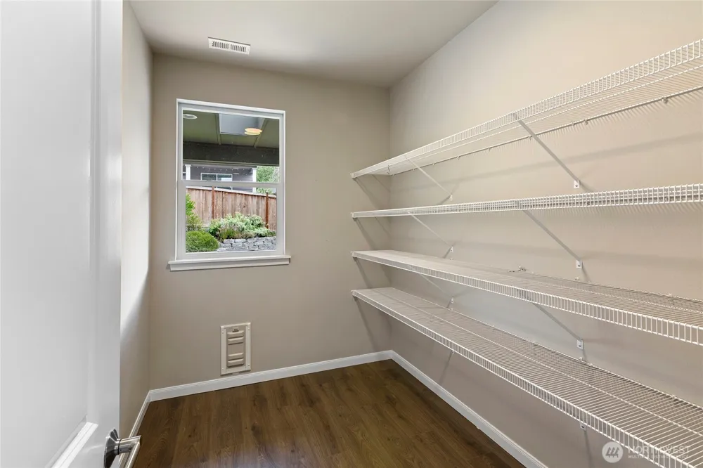 2424 NE Redford Street Poulsbo, WA 98370