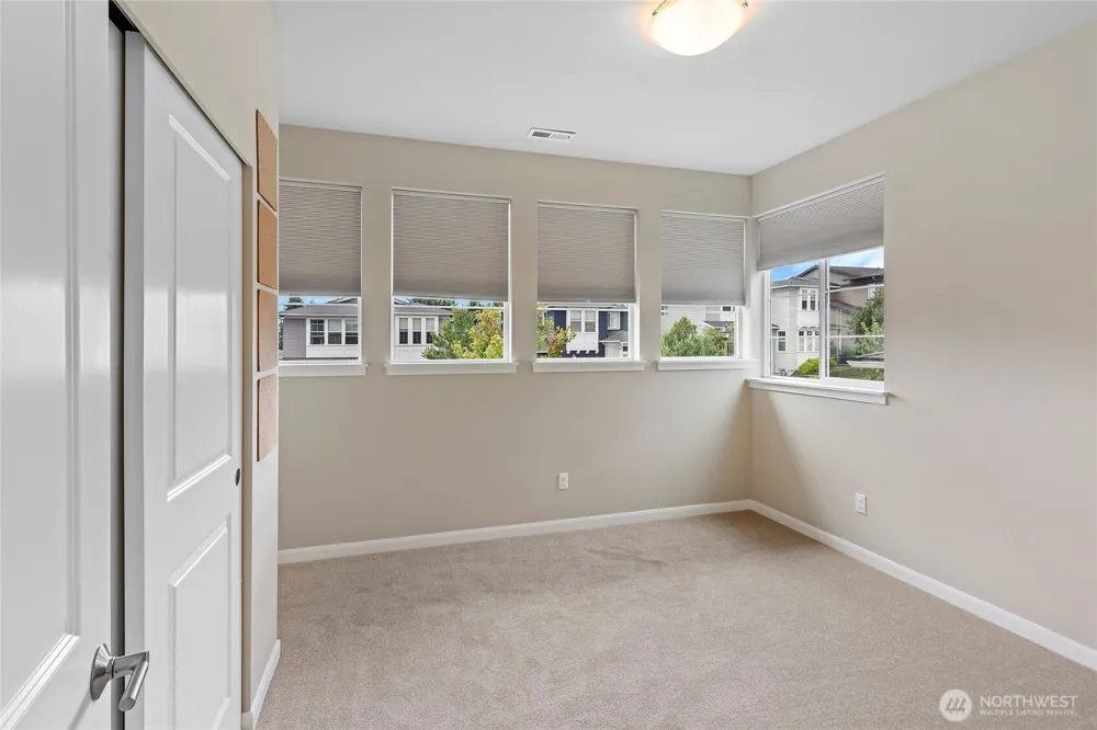 2424 NE Redford Street Poulsbo, WA 98370