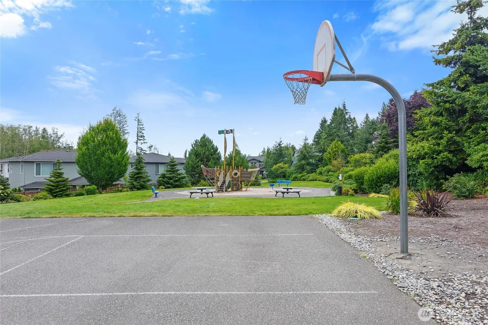 2424 NE Redford Street Poulsbo, WA 98370