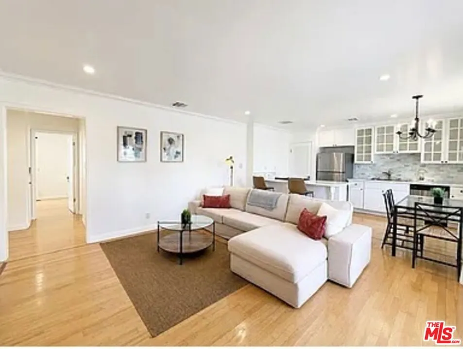 1028 12th Street #8 Santa Monica, CA 90403