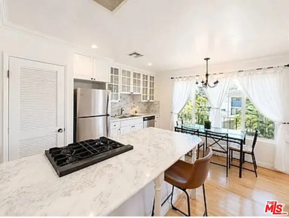 1028 12th Street #8 Santa Monica, CA 90403
