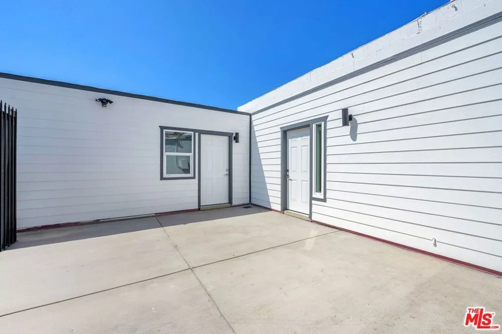 303 Culver Boulevard Playa del Rey, CA 90293