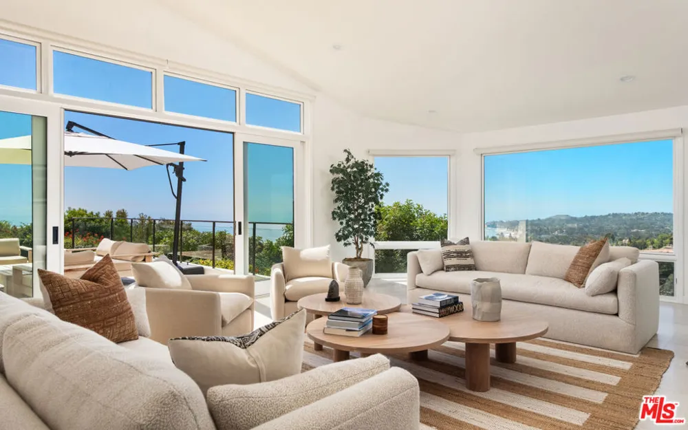 27445 Winding Way Malibu, CA 90265
