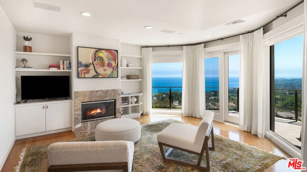 27445 Winding Way Malibu, CA 90265
