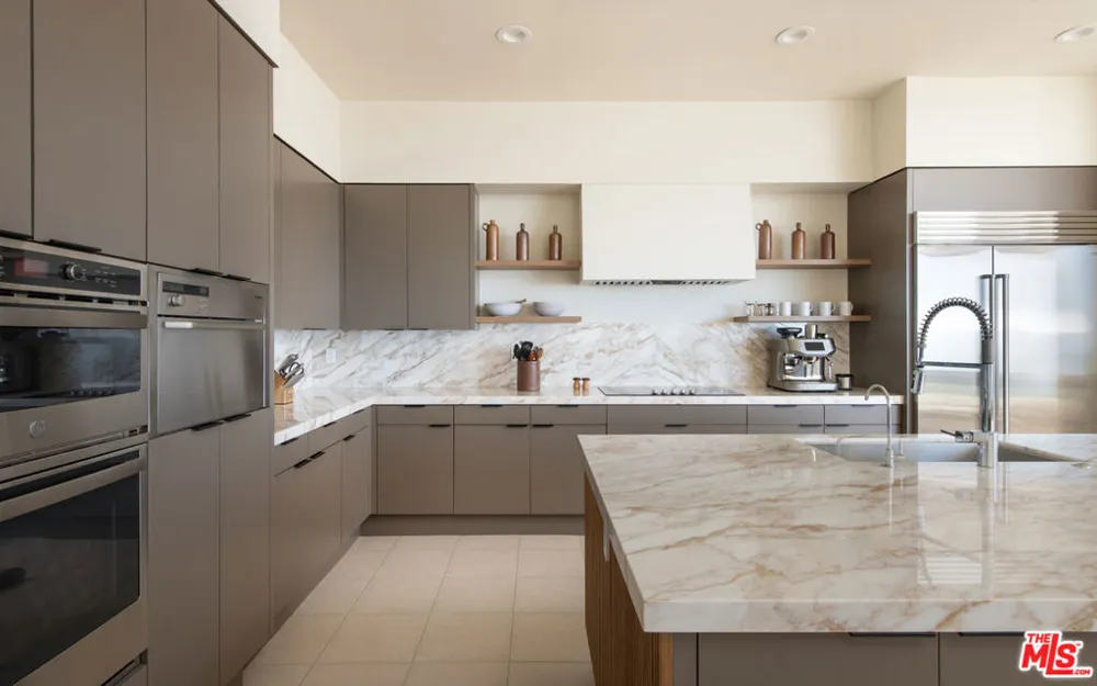27445 Winding Way Malibu, CA 90265