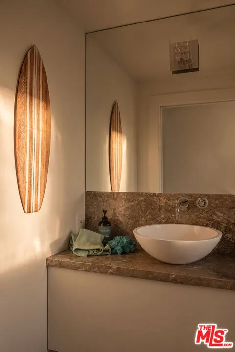 23706 Harbor Vista Drive Malibu, CA 90265