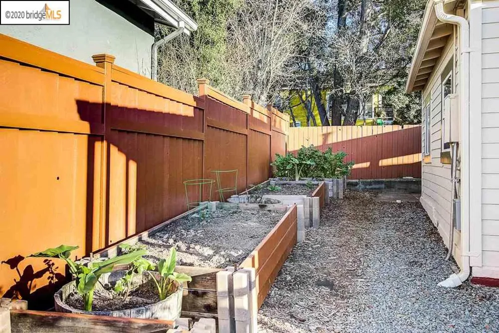 1529 Laurel Ave Richmond, CA 94805
