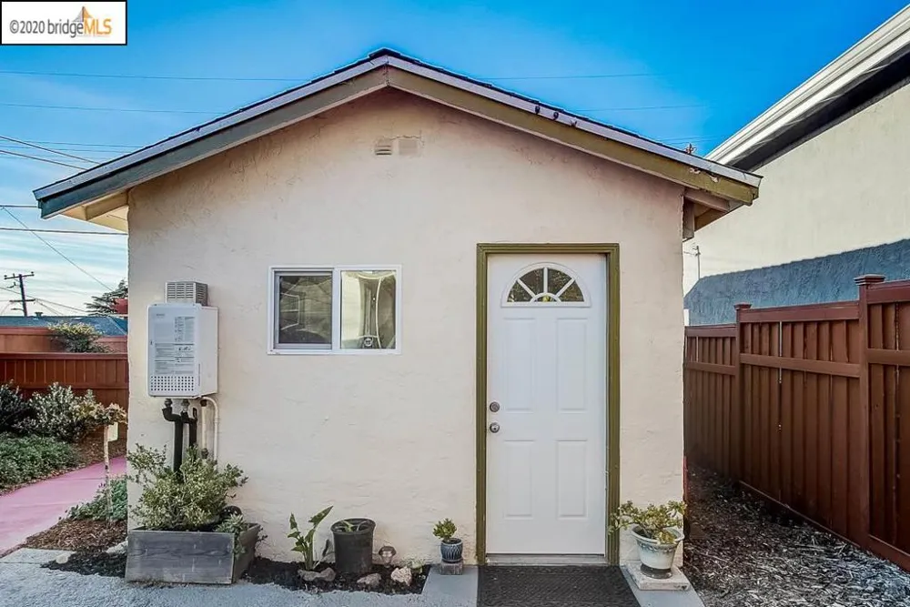 1529 Laurel Ave Richmond, CA 94805
