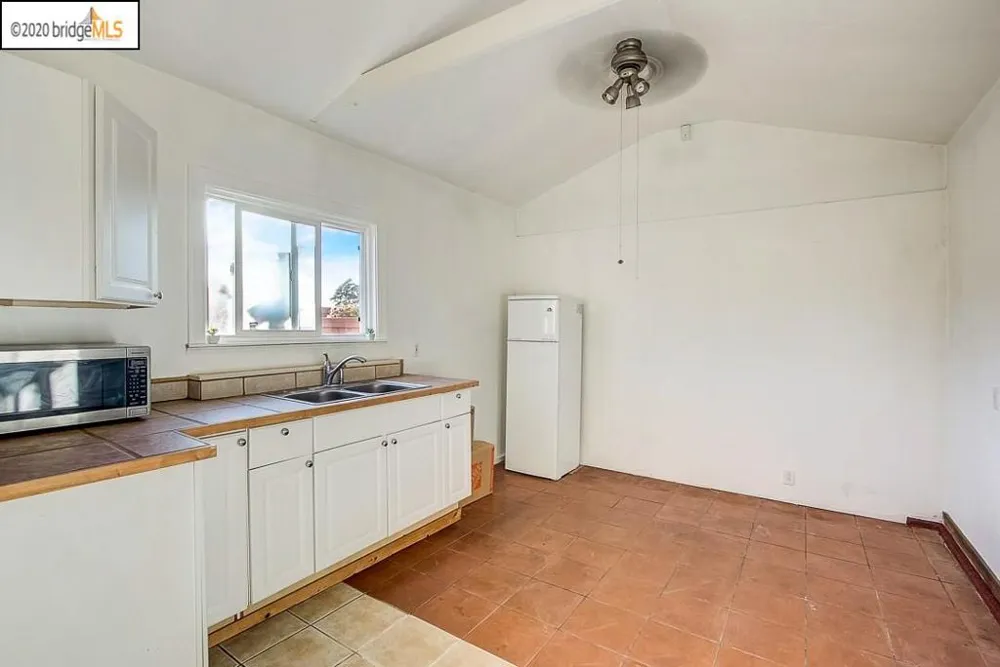 1529 Laurel Ave Richmond, CA 94805