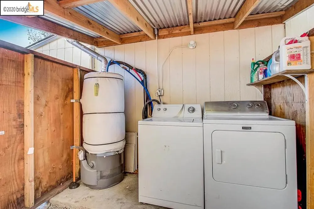 1529 Laurel Ave Richmond, CA 94805