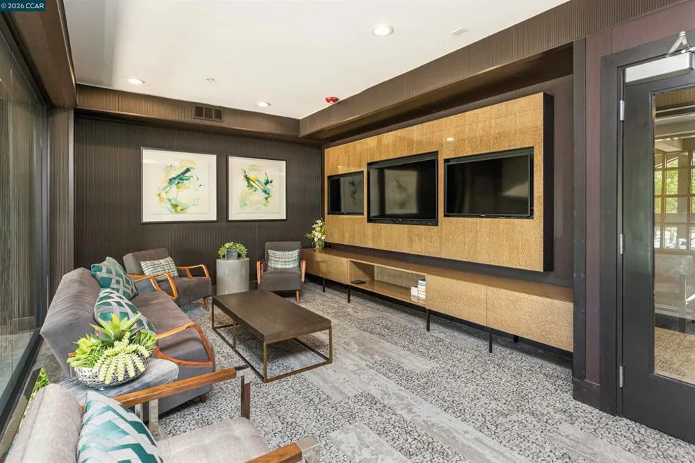 1000 Dewing Ave #115 Lafayette, CA 94549
