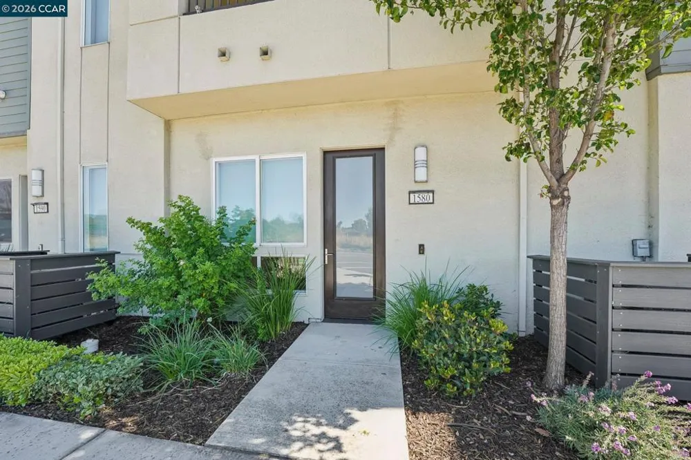 1580 Wright Ave Richmond, CA 94804