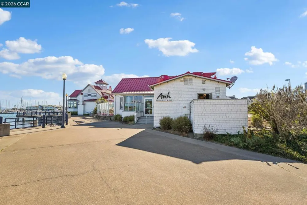 1580 Wright Ave Richmond, CA 94804