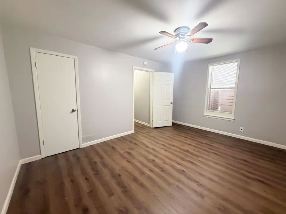 900 E 6th Avenue #2 Corsicana, TX 75110
