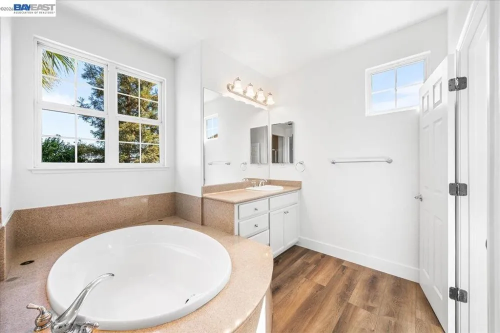 1461 Biarritz St Tracy, CA 95304