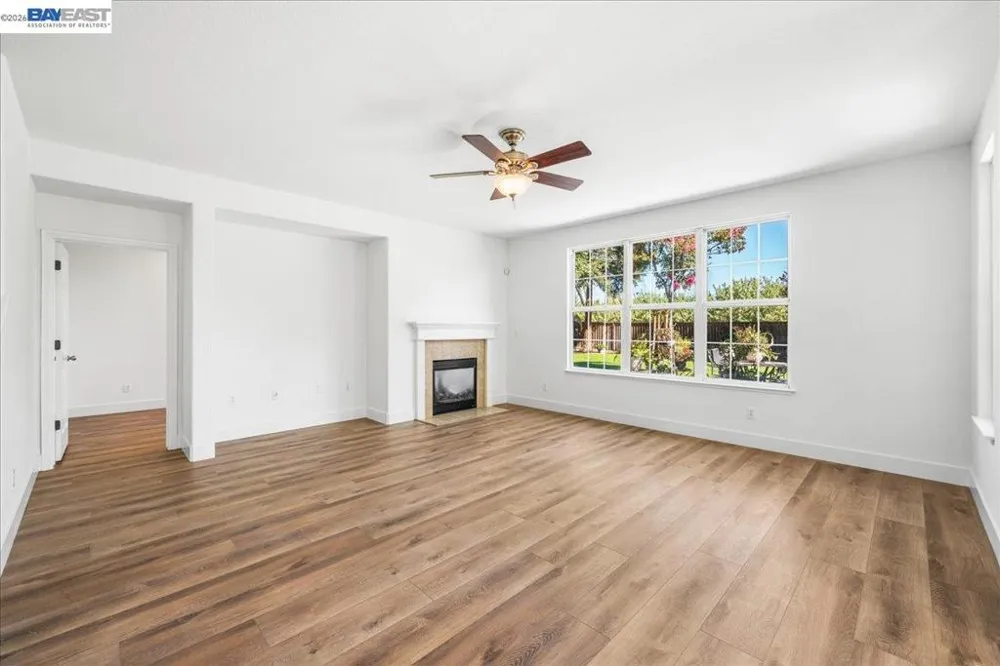 1461 Biarritz St Tracy, CA 95304