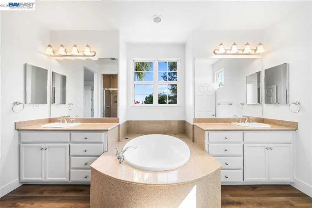 1461 Biarritz St Tracy, CA 95304