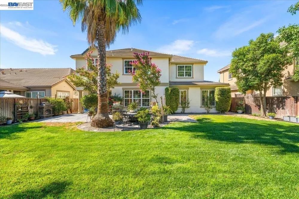 1461 Biarritz St Tracy, CA 95304