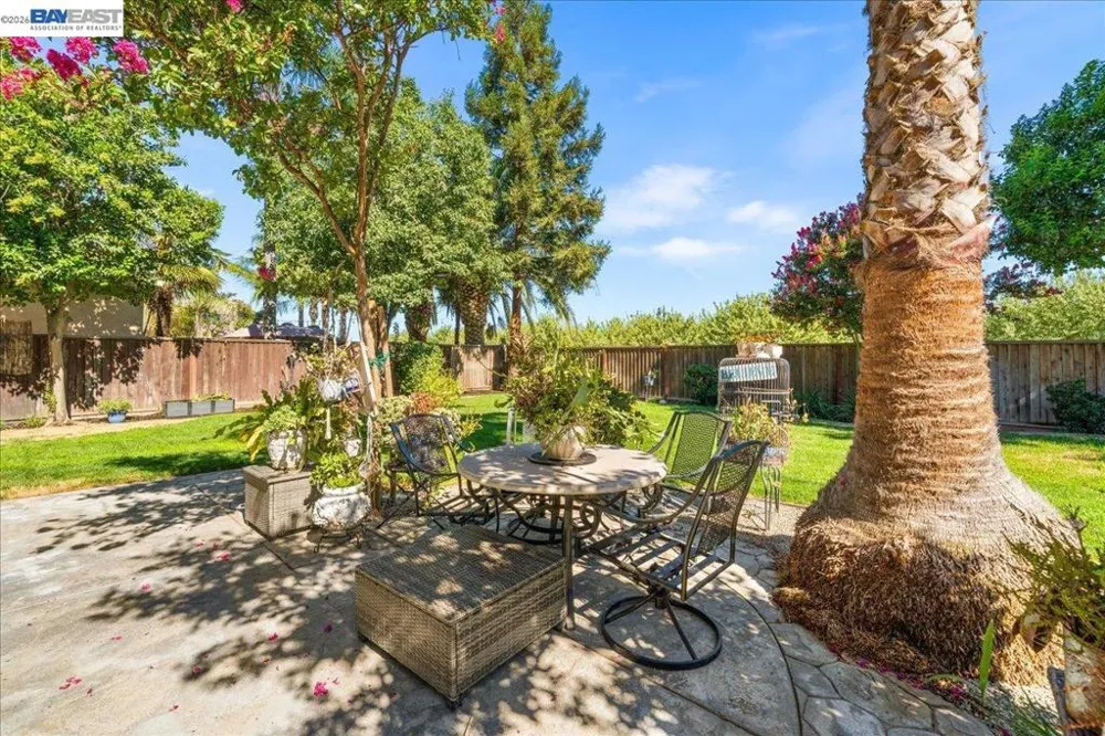 1461 Biarritz St Tracy, CA 95304