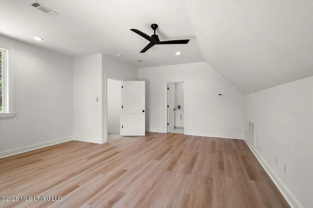 704 Sartoris Cove Terry, MS 39170