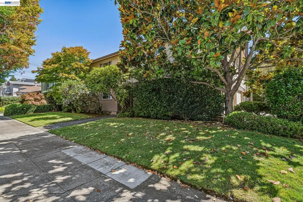 1500 Alameda #D Alameda, CA 94501