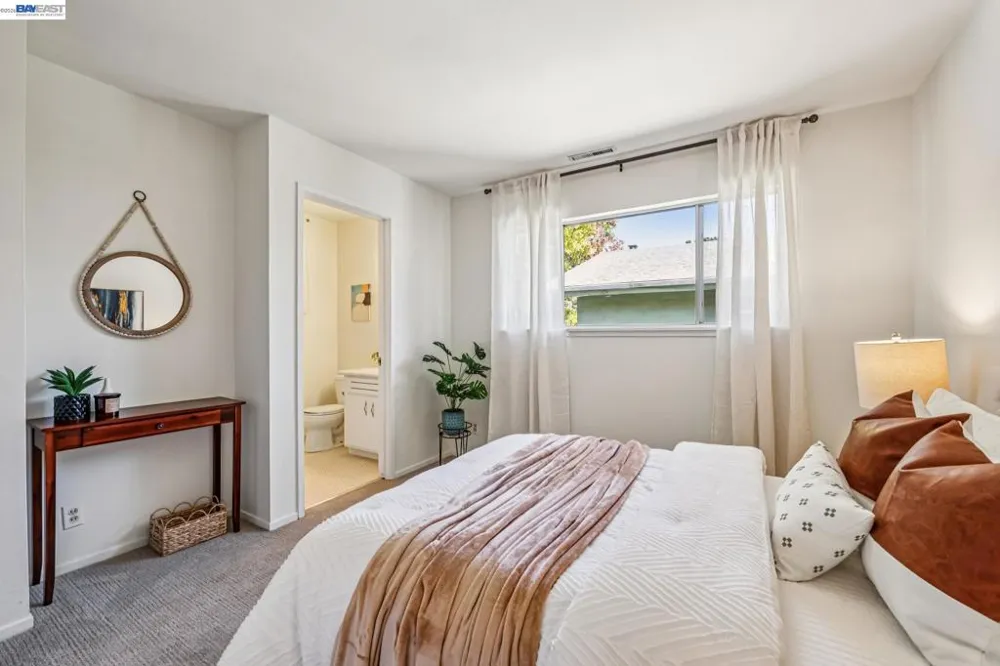 1500 Alameda #D Alameda, CA 94501