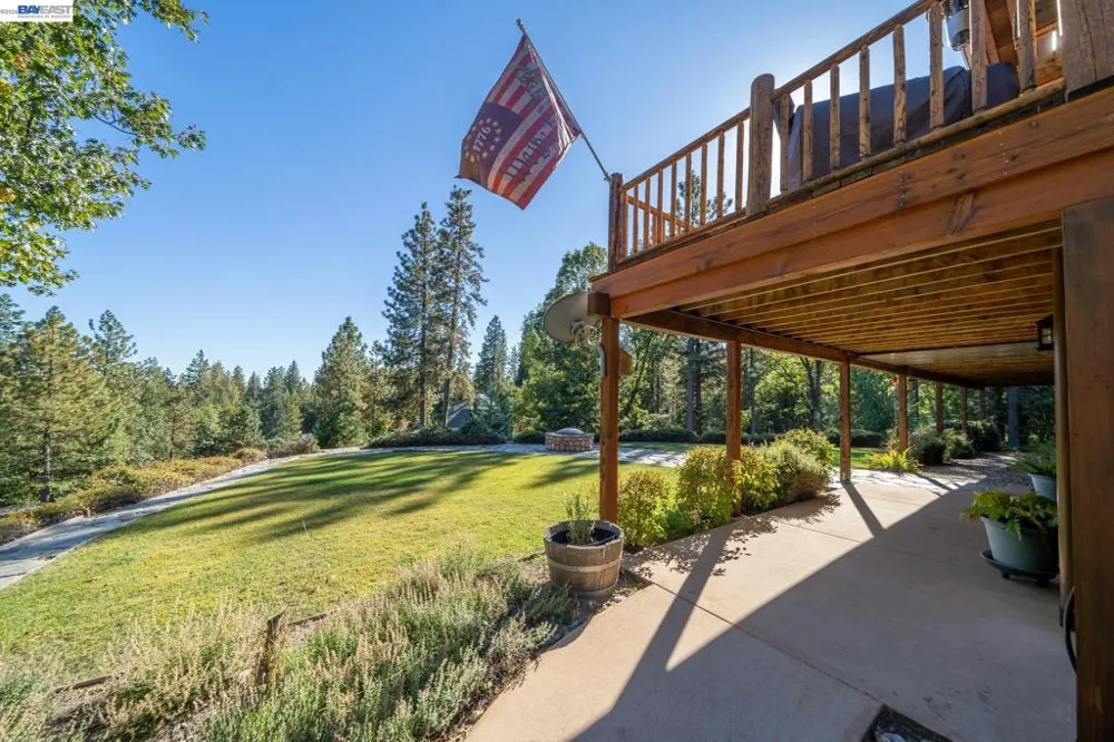 6775 Trailhead Ct Foresthill, CA 95631