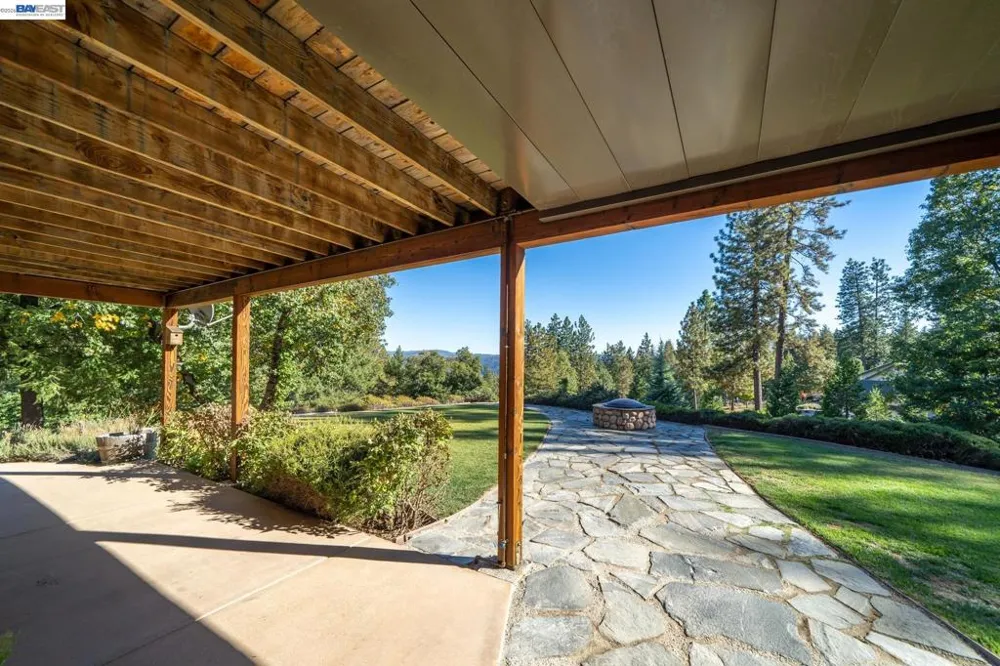 6775 Trailhead Ct Foresthill, CA 95631