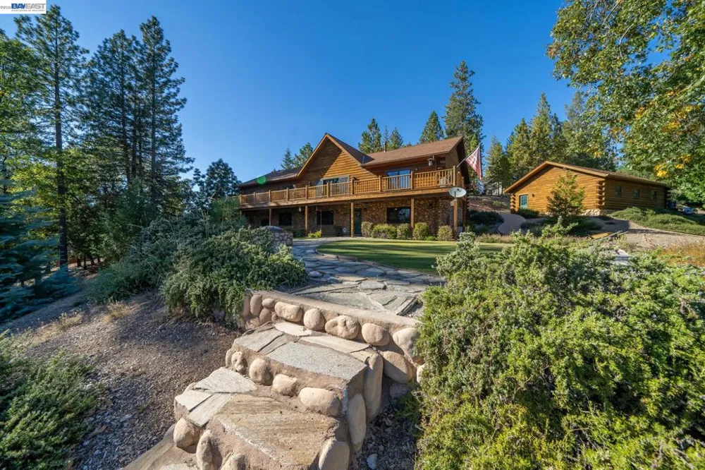 6775 Trailhead Ct Foresthill, CA 95631