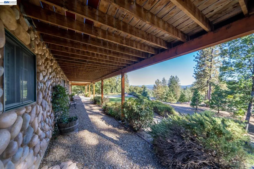 6775 Trailhead Ct Foresthill, CA 95631