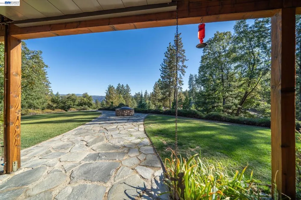 6775 Trailhead Ct Foresthill, CA 95631