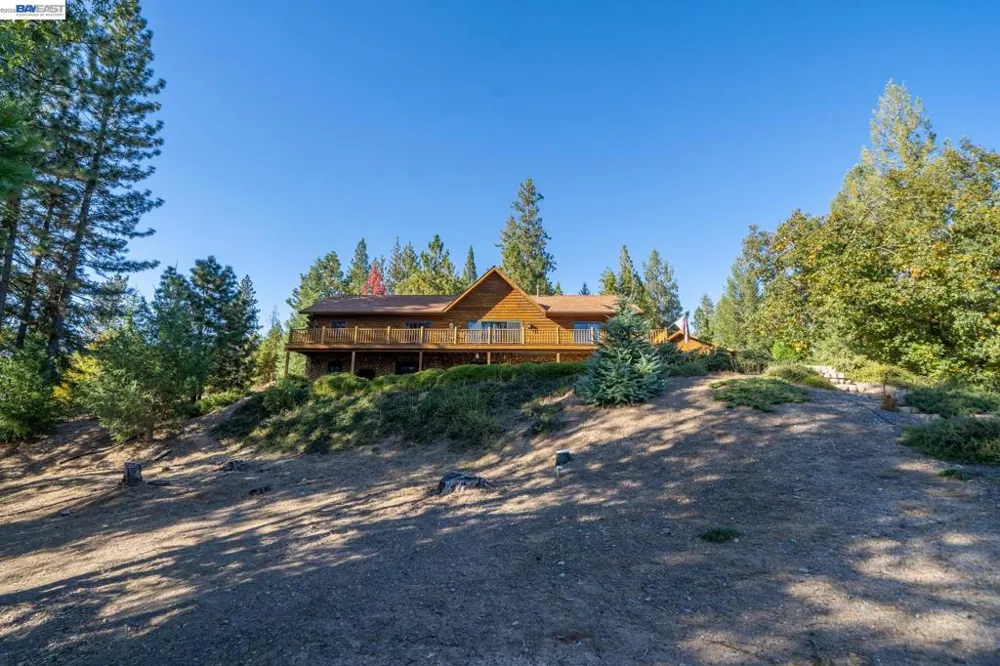 6775 Trailhead Ct Foresthill, CA 95631