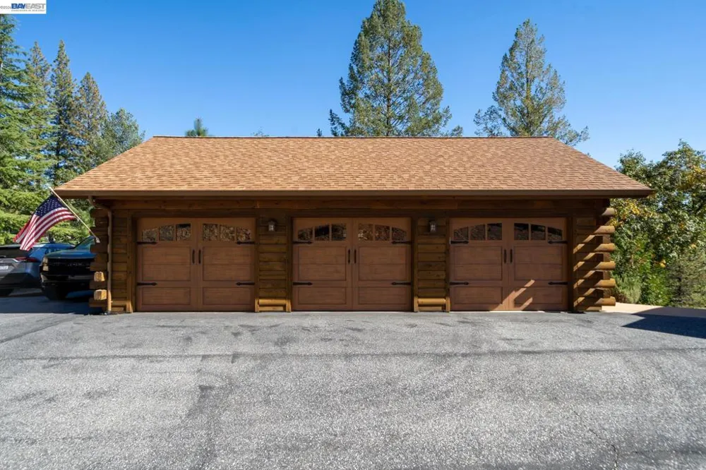 6775 Trailhead Ct Foresthill, CA 95631