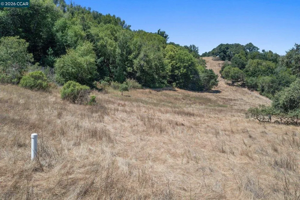 1180 Bear Creek Rd Martinez, CA 94553