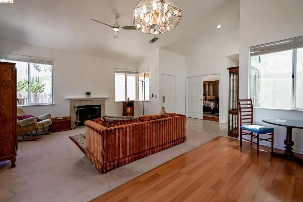 240 Seabury St. Suisun City, CA 94585