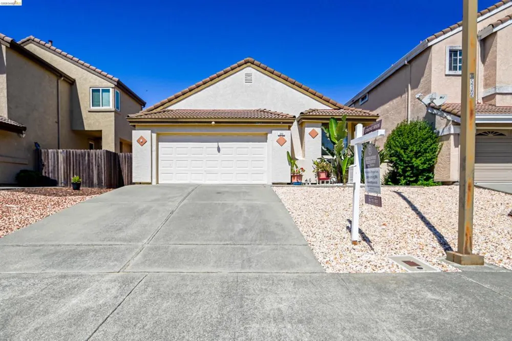 240 Seabury St. Suisun City, CA 94585