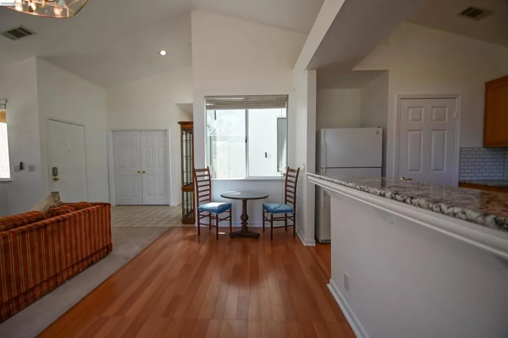 240 Seabury St. Suisun City, CA 94585
