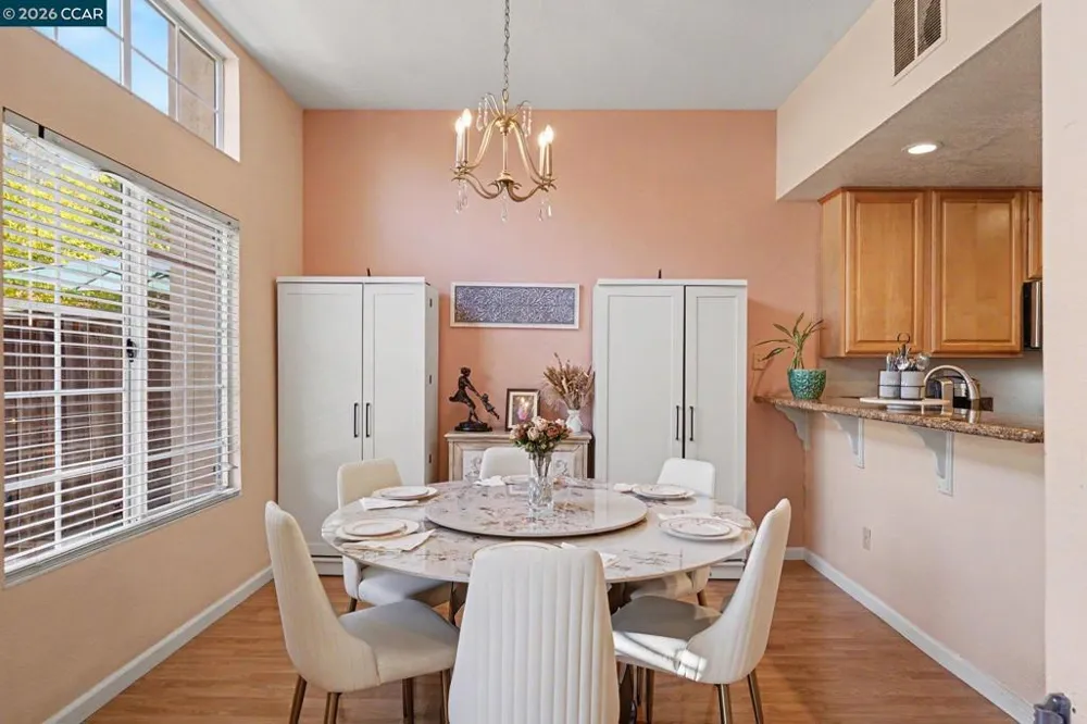 5251 Pebble Glen Dr Concord, CA 94521