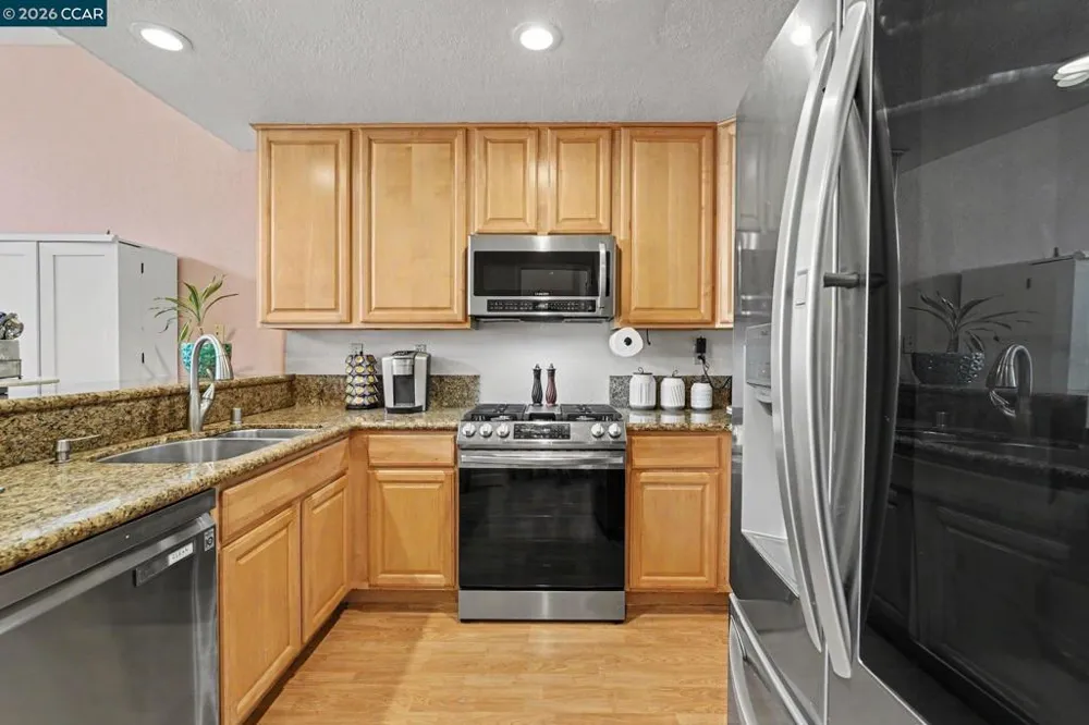 5251 Pebble Glen Dr Concord, CA 94521