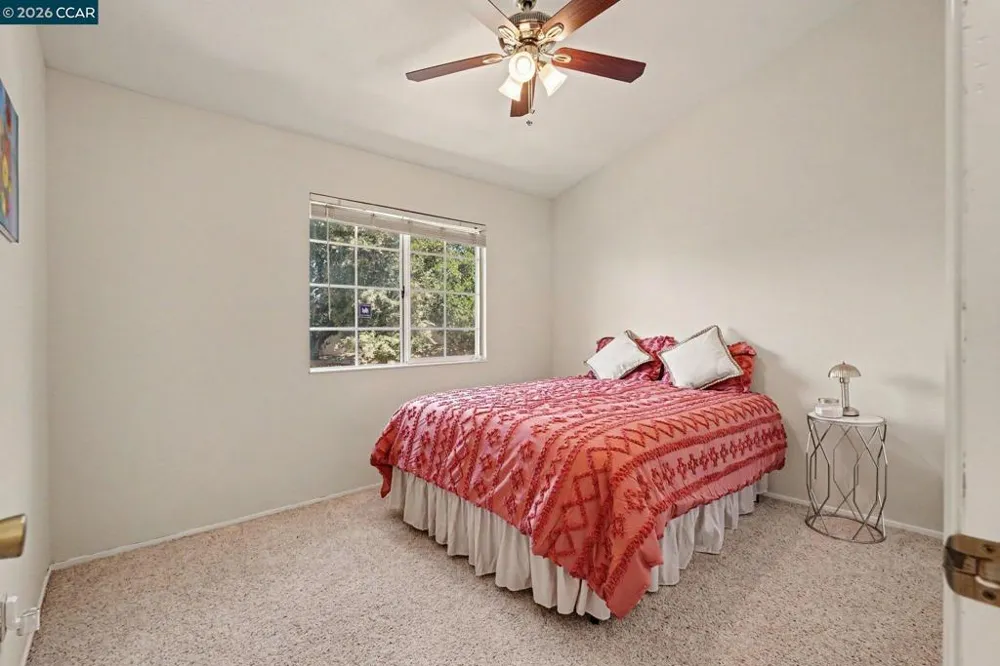 5251 Pebble Glen Dr Concord, CA 94521